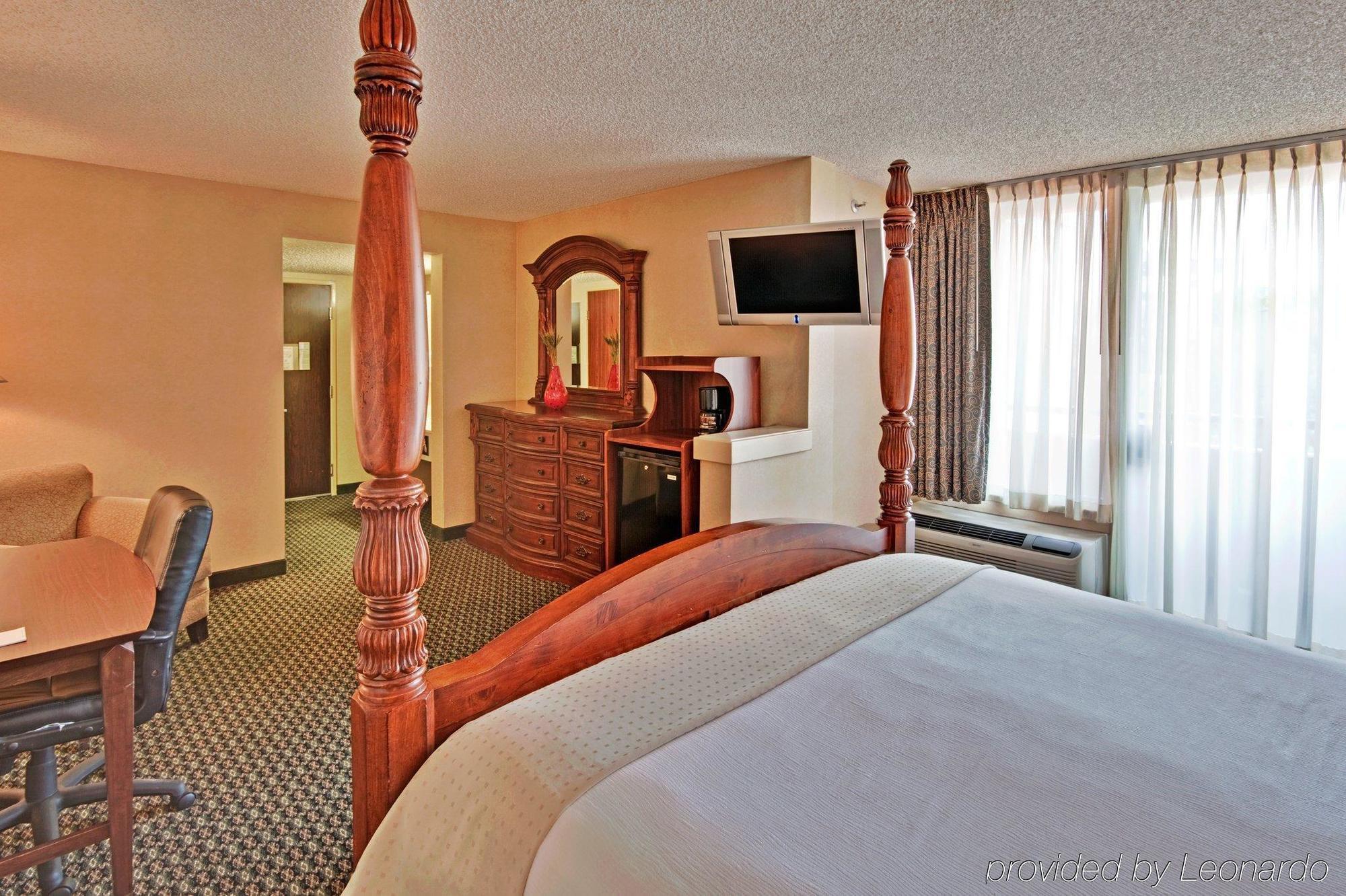 Holiday Inn Diamond Bar - Pomona By Ihg Bagian luar foto