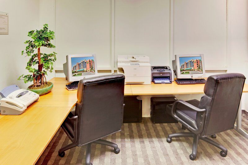 Holiday Inn Diamond Bar - Pomona By Ihg Bagian luar foto